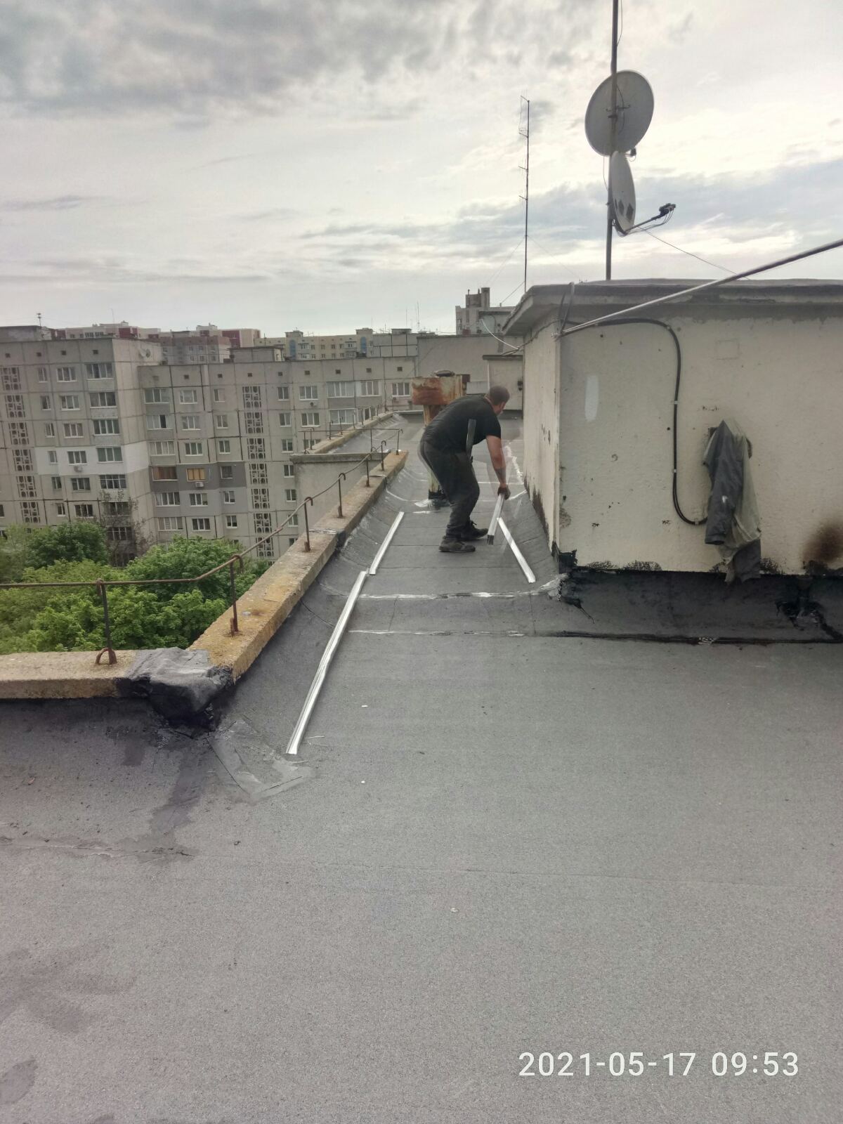 Поточний ремонт покрівлі за адресою Леваневського, 22